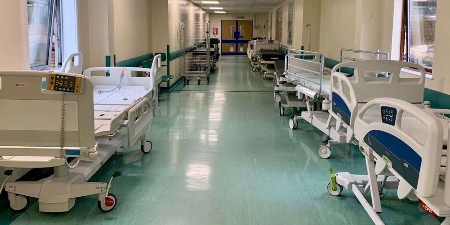 Choosing the Right Hospital Beds